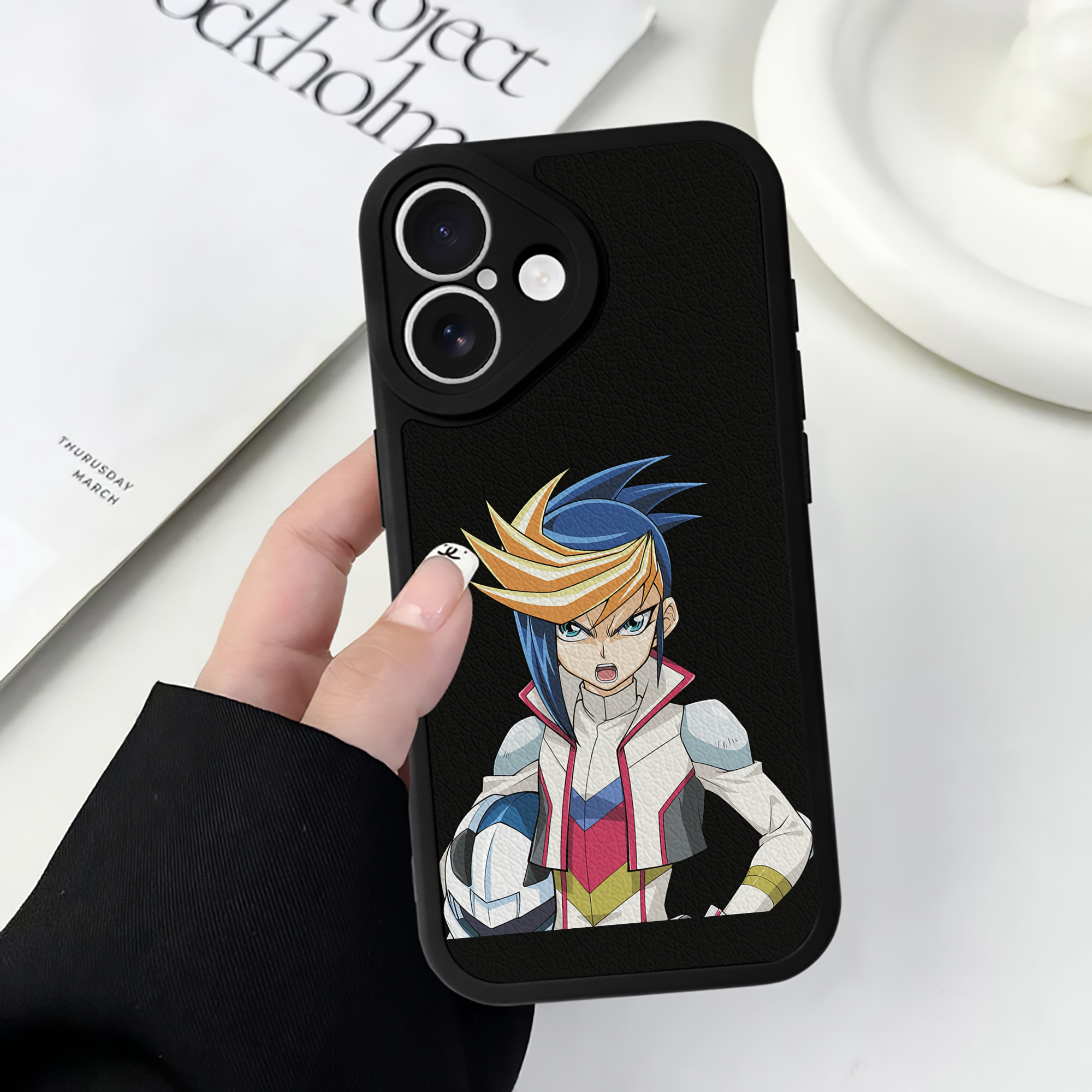 遊☆戯☆王 Yu-Gi-Oh! 【iPhone 16シリーズ対応】シリコンスマホケース（レザー調） 材質：シリコン